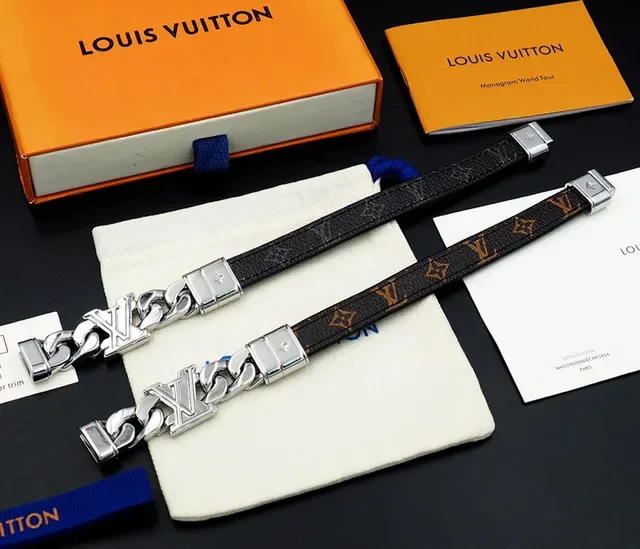 Louis Vuitton LV Chain Black Leather and Silver-Tone Metal Bracelet 4