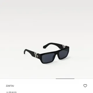 Louis Vuitton LV Flower Low Square Black Sunglasses