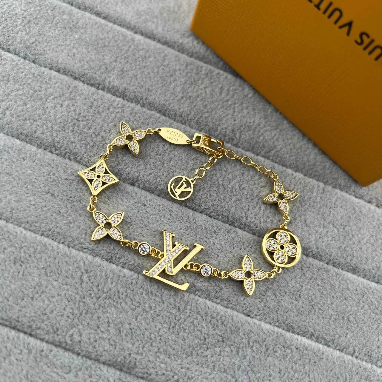Louis Vuitton LV Flower Pave Crystal Chain Bracelet 6