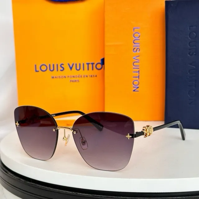 Louis Vuitton LV Gram Square Cat Eye Gafas de sol 2