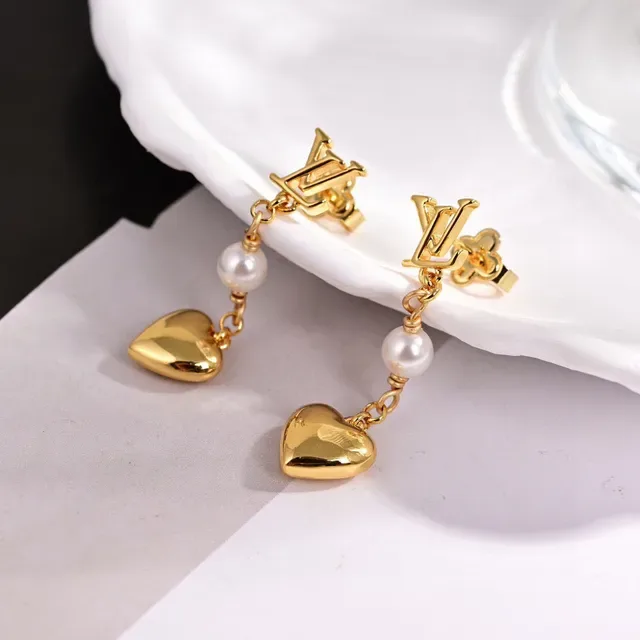 Louis Vuitton LV Heart Gold White Monogram-Top Pearl-Detailed Earrings 4