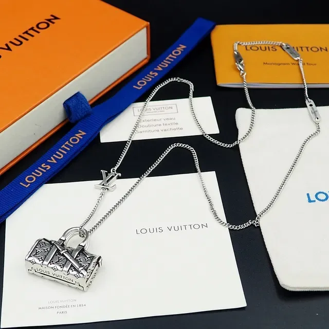 Louis Vuitton LV Icons Keepall Bag Pendant Necklace 3