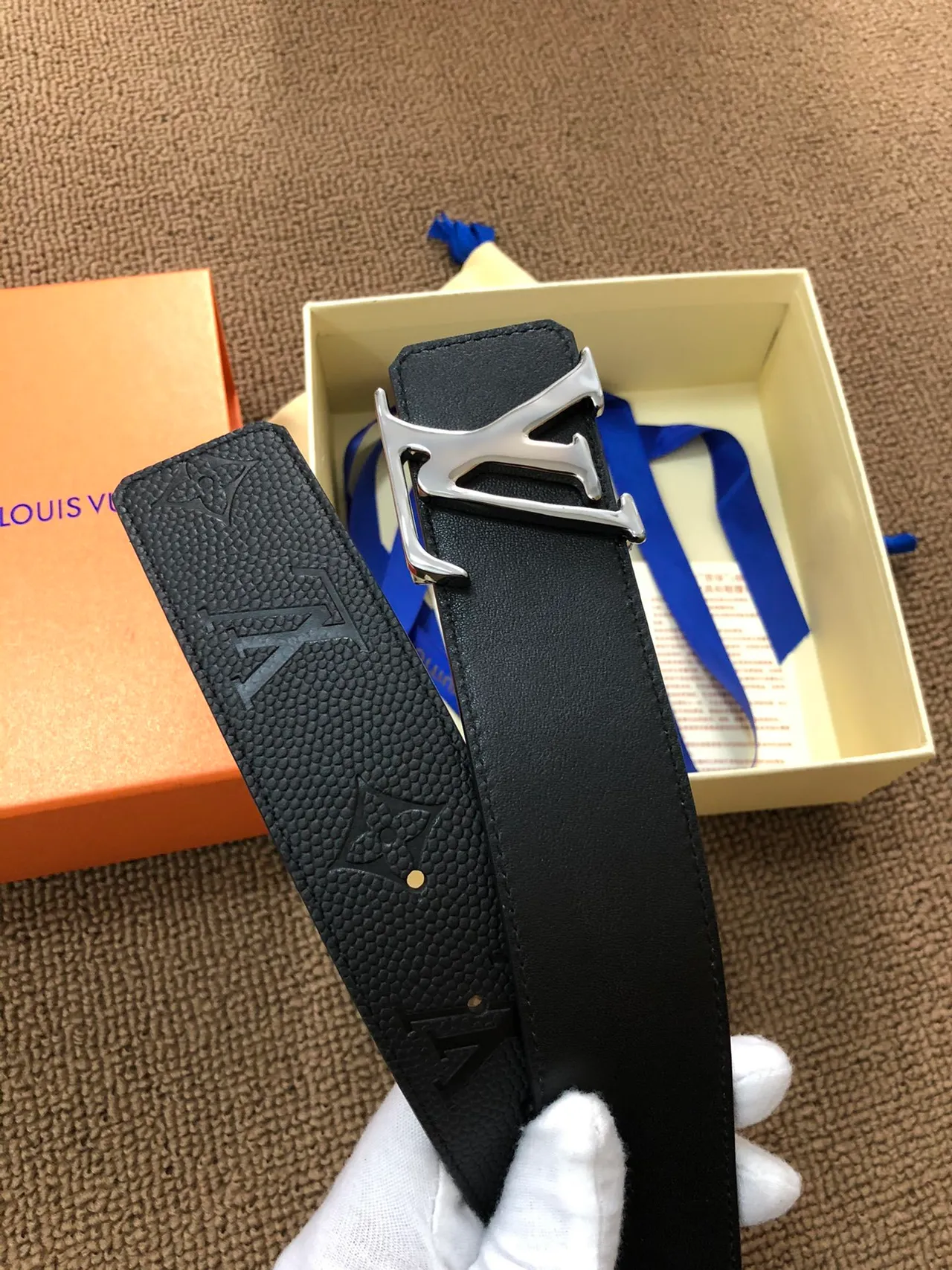 Louis Vuitton LV Initiales Black Leather Belt 6