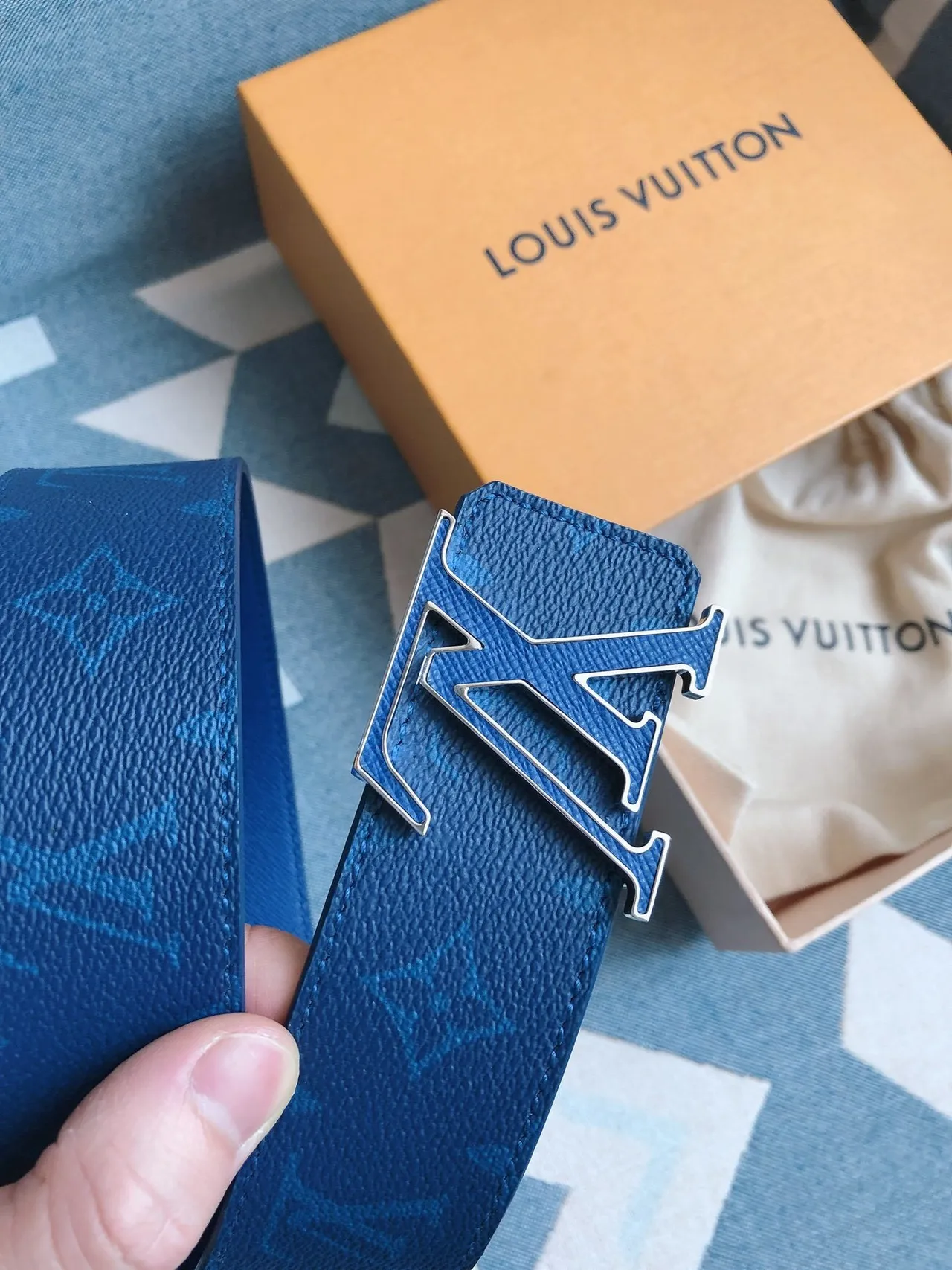 Louis Vuitton LV Initiales Blue Monogram Leather Belt 5