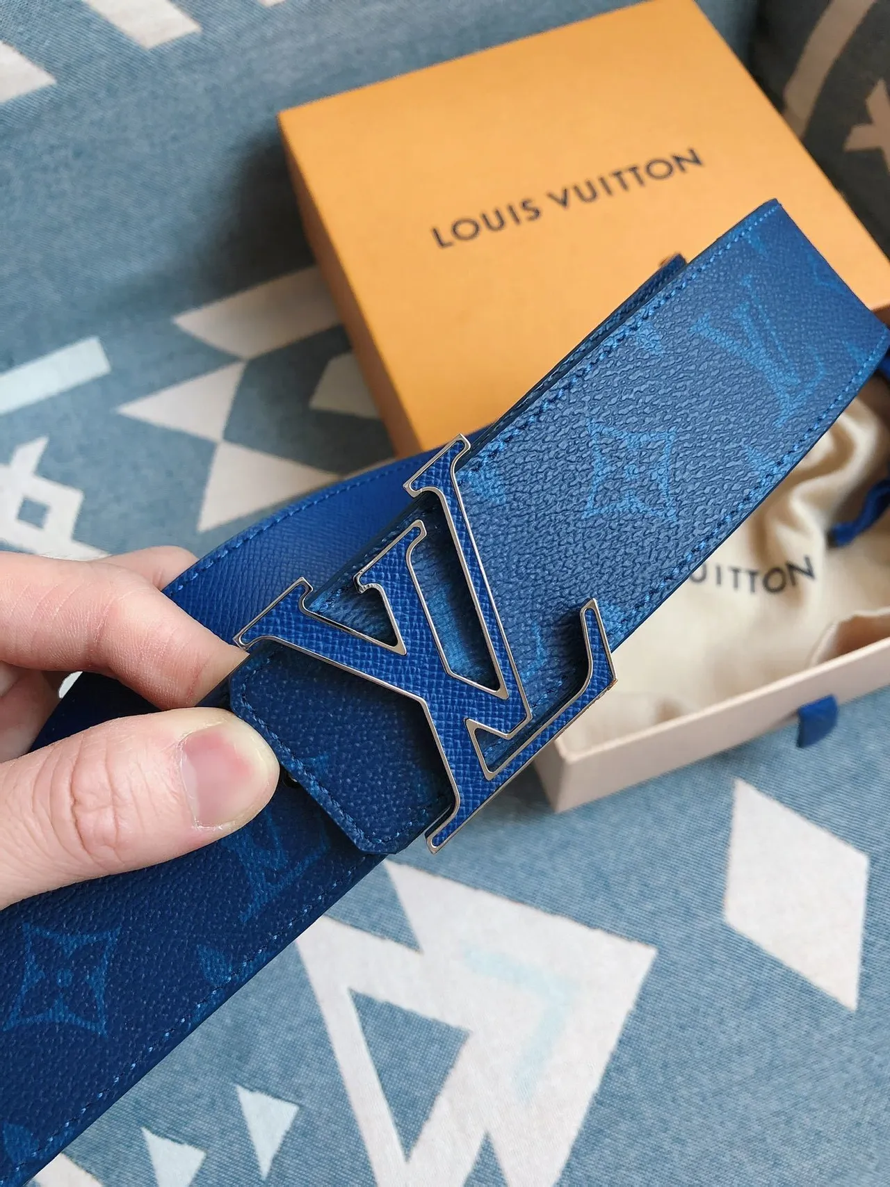 Louis Vuitton LV Initiales Blue Monogram Leather Belt 6