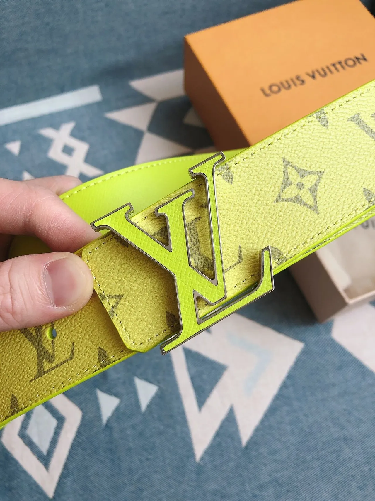 Louis Vuitton LV Initiales Lime Yellow Monogram Leather Belt 8
