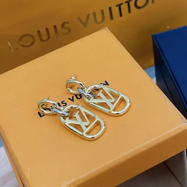 Louis Vuitton LV Monogram Gold-Tone Enamel Earrings 7