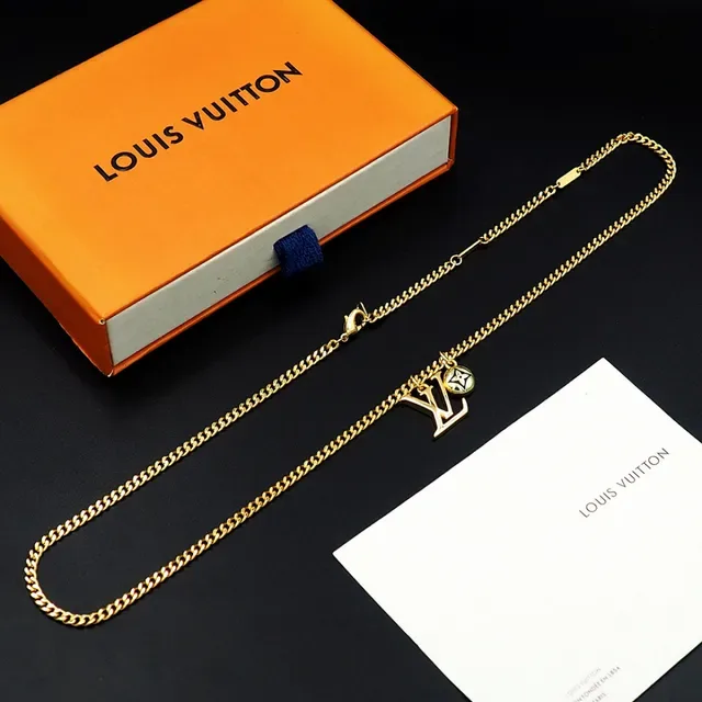 Louis Vuitton LV Sailor Pendant Silver-Tone Chain Necklace 8