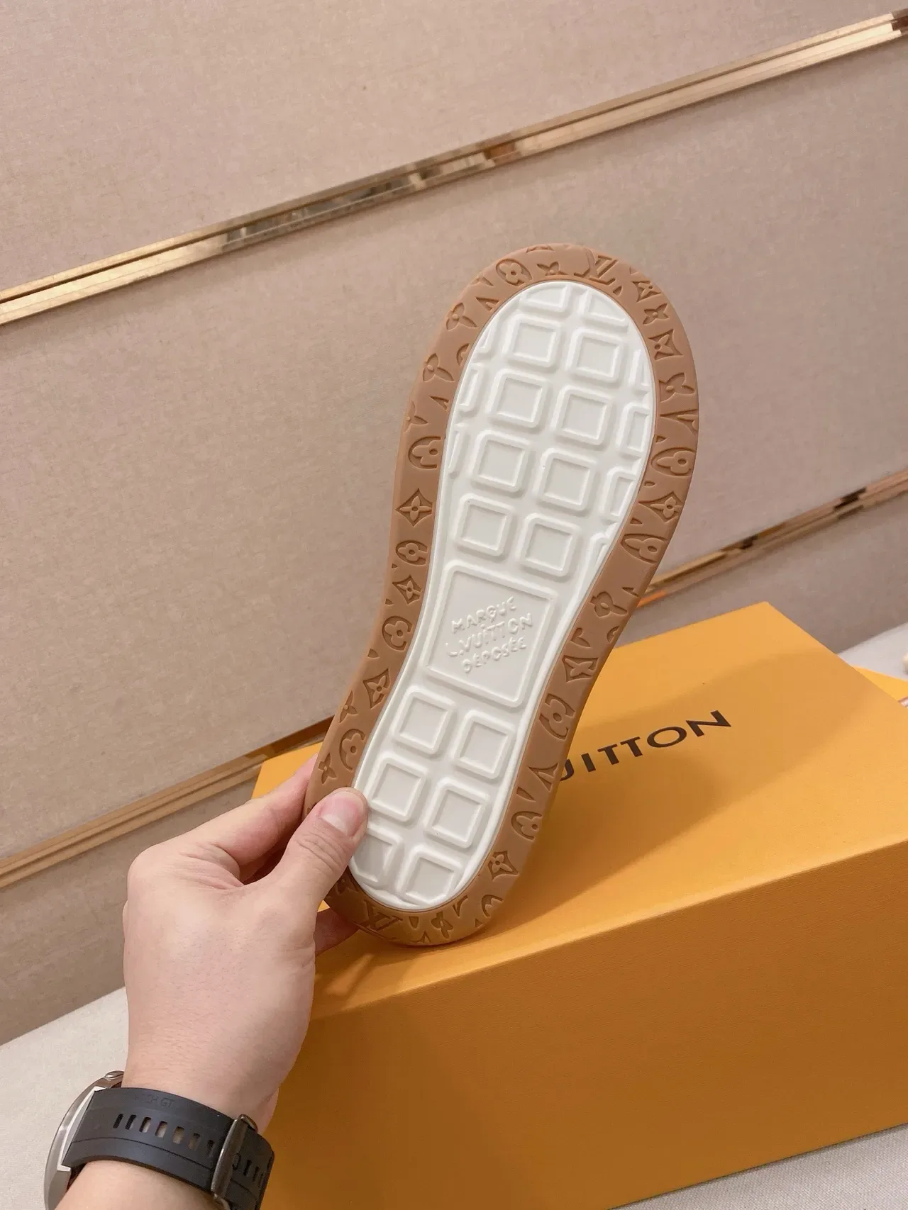 Louis Vuitton LV Trainer Black Beige Suede And Leather Panelled Contrast-Stripe Side Lifestyle Sneakers 10