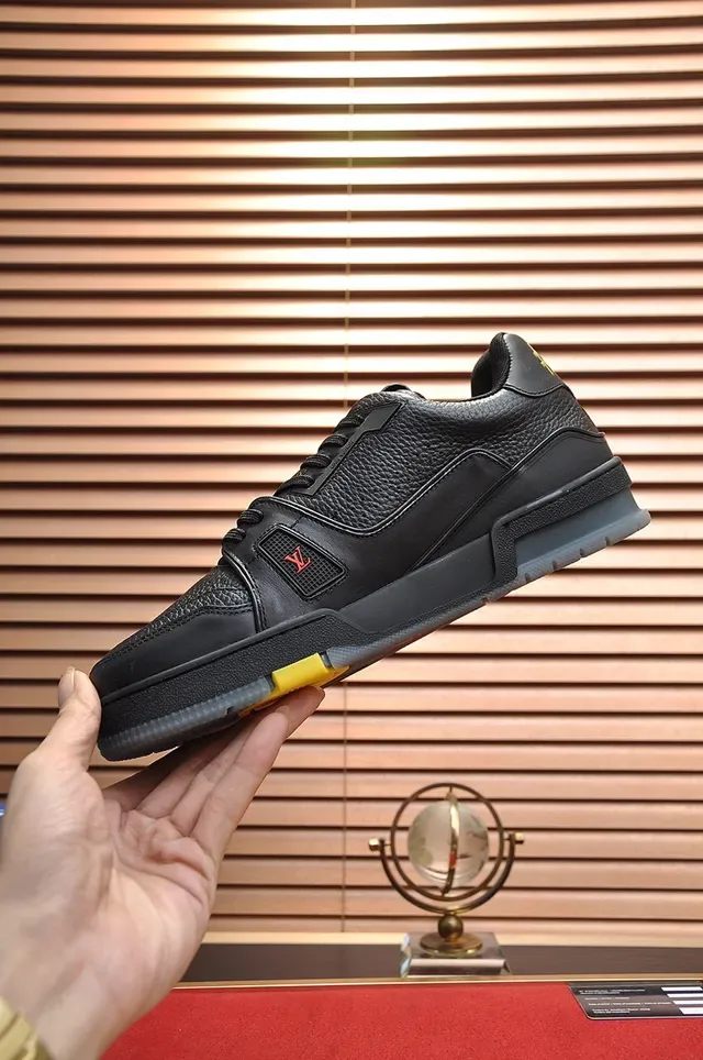 Louis Vuitton LV Trainer Black Gold Pebbled Leather Upper Chunky Platform Sole Lifestyle Sneakers 6
