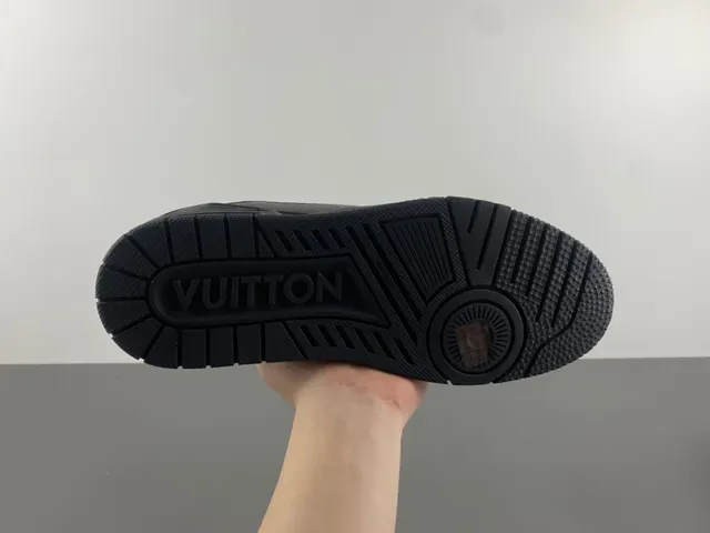 Louis Vuitton LV Trainer Tênis Lifestyle Preto Cinza Monograma Lona Couro Pebbled 7