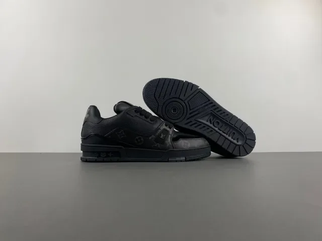 Louis Vuitton LV Trainer Tênis Lifestyle Preto Cinza Monograma Lona Couro Pebbled 12