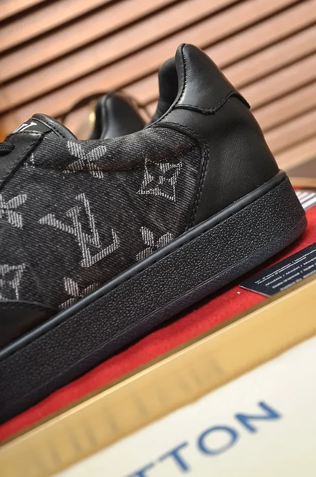 লুইস ভিটন LV Trainer কালো ধূসর Monogram-Print টেক্সটাইল স্মুথ লেদার ওভারলে লাইফস্টাইল স্নীকার্স 2