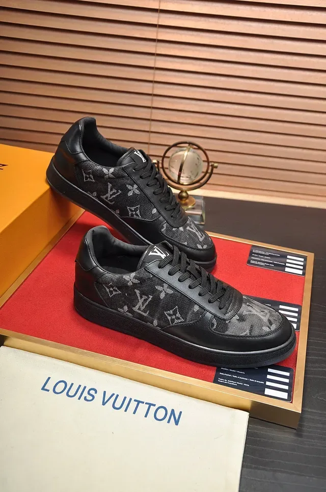 লুইস ভিটন LV Trainer কালো ধূসর Monogram-Print টেক্সটাইল স্মুথ লেদার ওভারলে লাইফস্টাইল স্নীকার্স 5