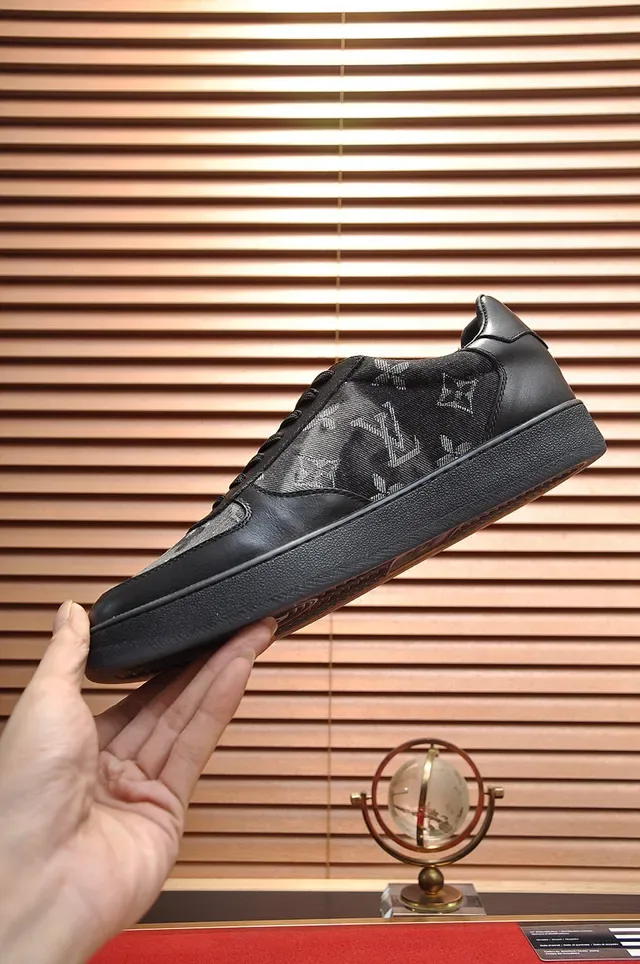 লুইস ভিটন LV Trainer কালো ধূসর Monogram-Print টেক্সটাইল স্মুথ লেদার ওভারলে লাইফস্টাইল স্নীকার্স 6