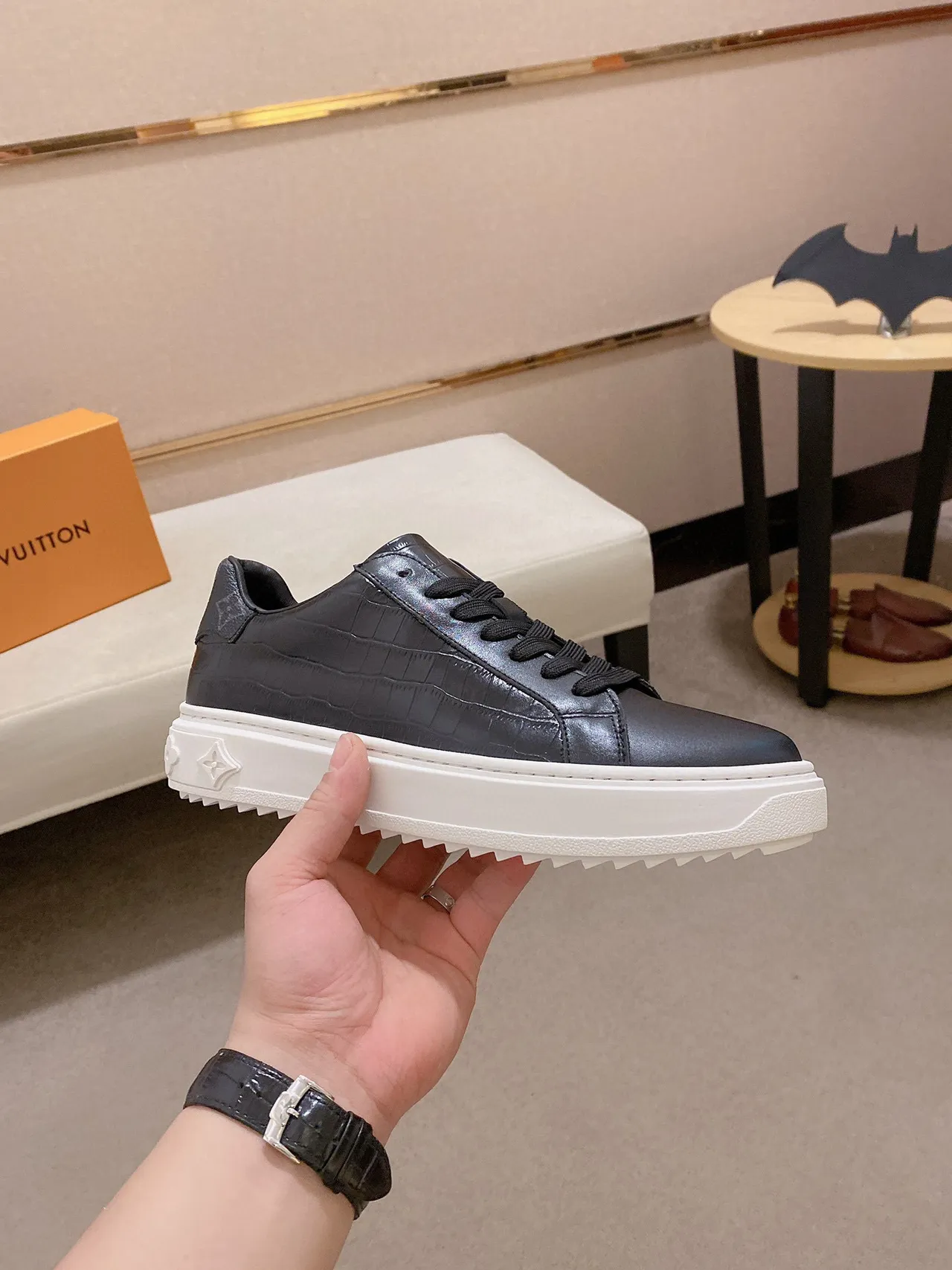 Louis Vuitton LV Trainer Black White Crocodile-Embossed Leather Platform Sole Lifestyle Sneakers 6