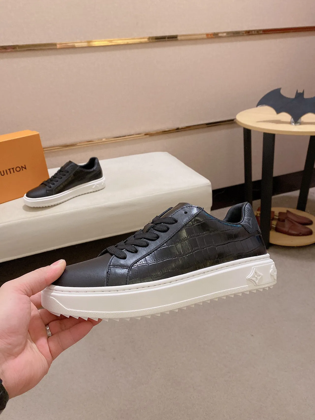 Louis Vuitton LV Trainer Black White Crocodile-Embossed Leather Platform Sole Lifestyle Sneakers 7