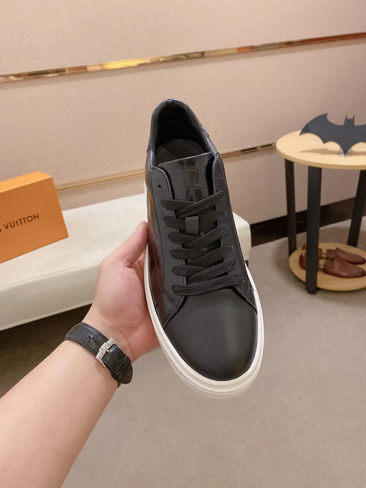 Louis Vuitton LV Trainer Black White Crocodile-Embossed Leather Platform Sole Lifestyle Sneakers 8