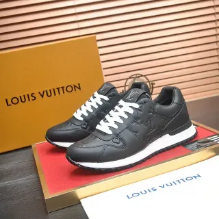 Louis Vuitton LV Trainer Zapatillas Lifestyle Negras y Blancas Monograma Embosado Cuero Cordones