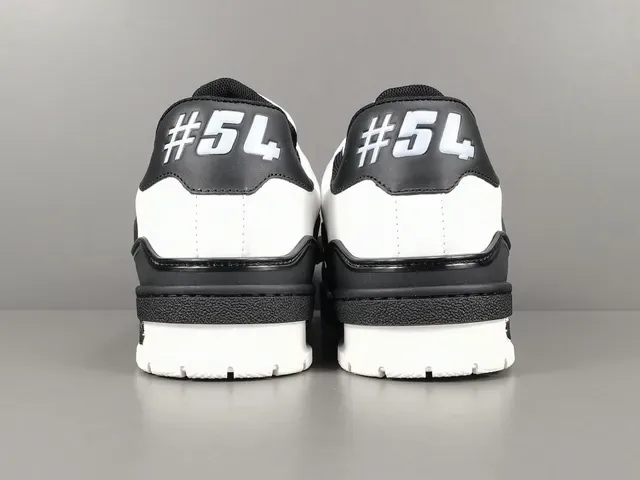 Louis Vuitton LV Trainer Black White Low-Top Layered Leather And Textured Overlays Lifestyle Sneakers 13
