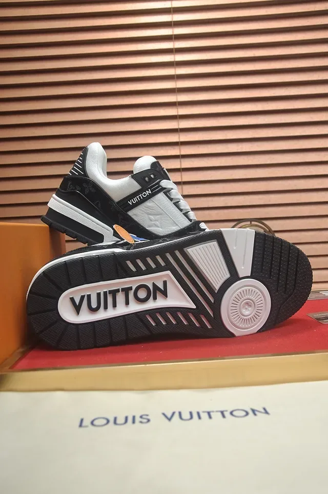 Louis Vuitton LV Trainer Black White Monogram Canvas Leather Contrast Lifestyle Sneakers 3