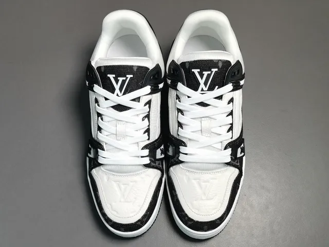 Louis Vuitton LV Trainer Black White Monogrammed Textile Layered Leather And Fabric Upper Lifestyle Sneakers 15