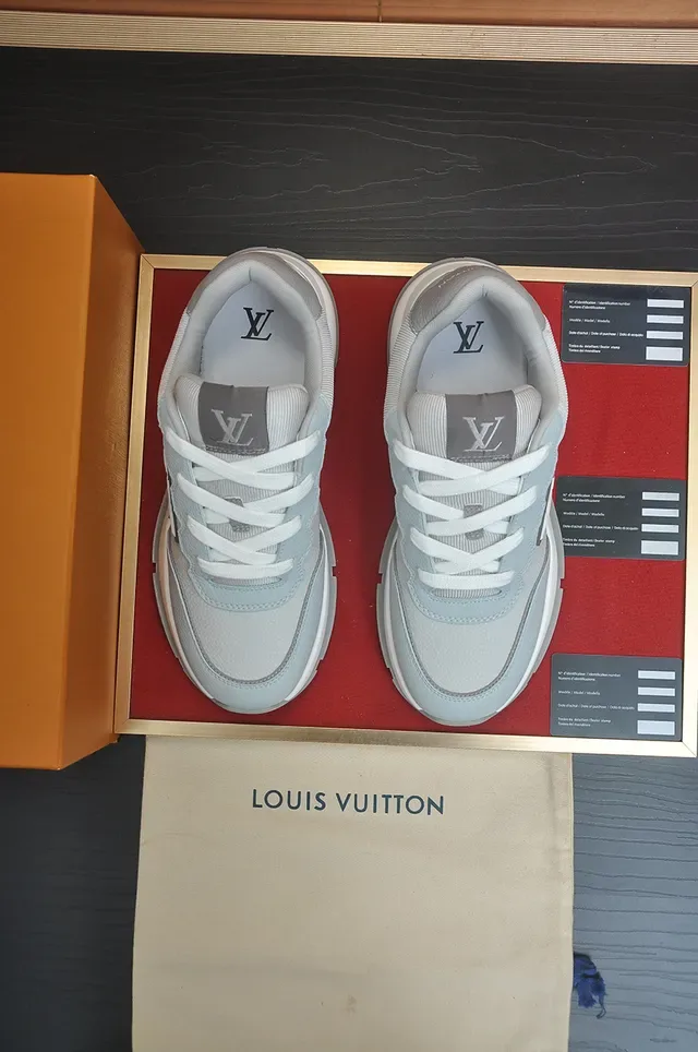 লুইস ভিটন LV Trainer নীল সাদা লো-টপ টেক্সচার্ড লেদার আপার লাইফস্টাইল স্নিকার 5