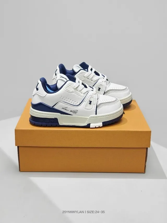 Louis Vuitton LV Trainer Vert Blanc Fermeture Multi-Strap Semelle Chunky Plateforme Sneakers Lifestyle 4