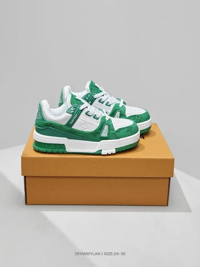 Louis Vuitton LV Trainer Vert Blanc Fermeture Multi-Strap Semelle Chunky Plateforme Sneakers Lifestyle 14