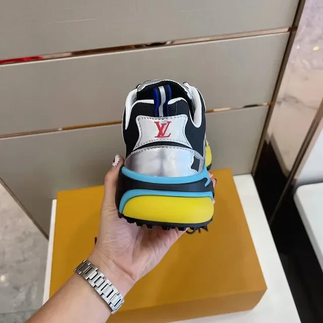 Louis Vuitton LV Trainer Tênis Chunky Multicolor com Jaula Sintética Multicamadas e Superposições com Forma de Onda 5
