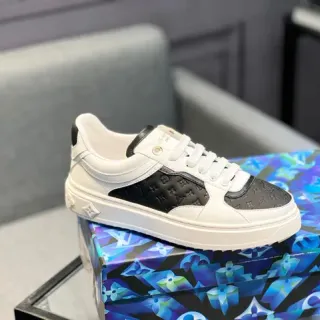 Louis Vuitton LV Trainer blanco negro panel de cuero monogramado de dos tonos zapatillas lifestyle