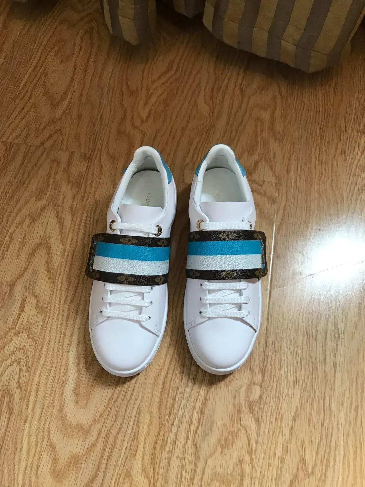 Louis Vuitton LV Trainer White Blue Leather Monogram Stripe Band Lifestyle Sneakers 2