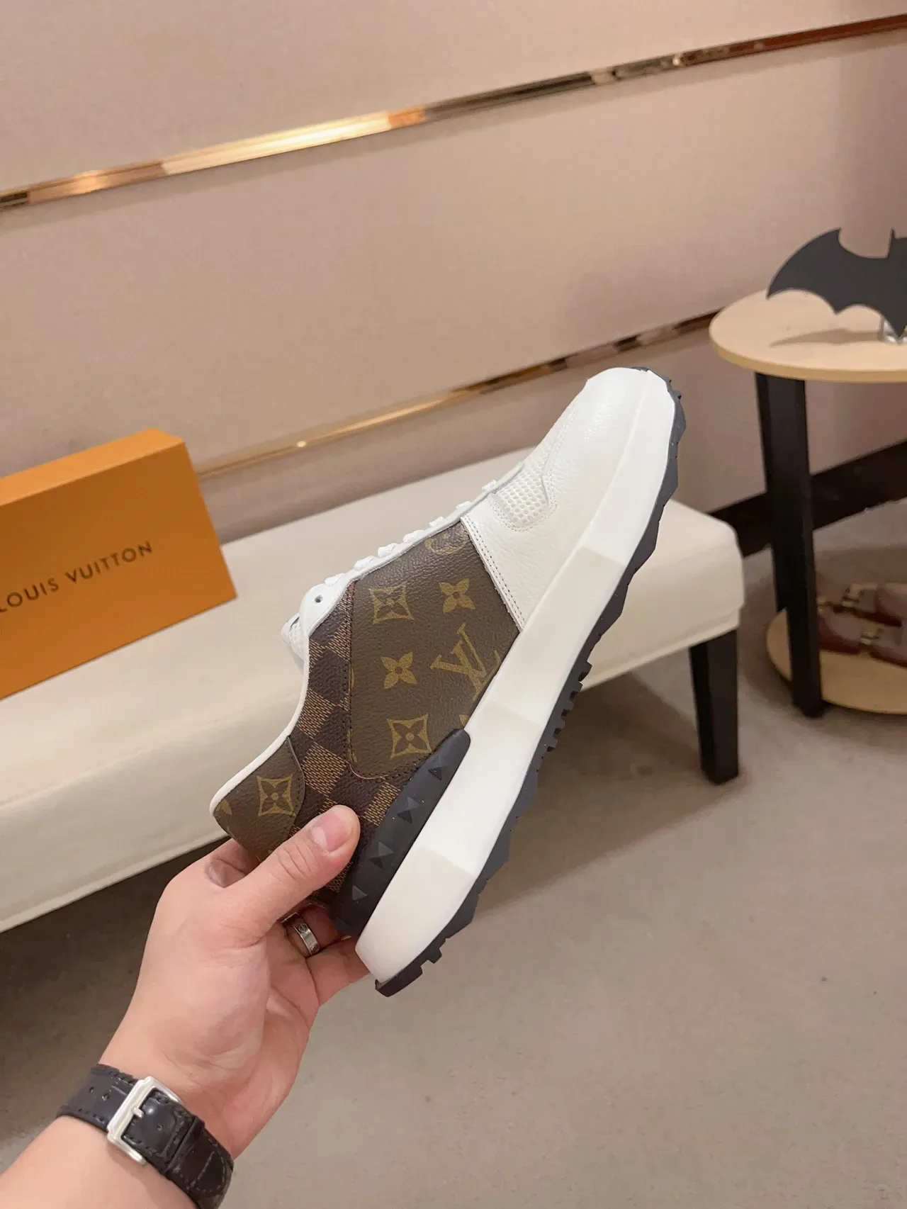 Louis Vuitton LV Trainer Blancs Marrons Monogram Toile Maille Perforée Lifestyle Sneakers 5