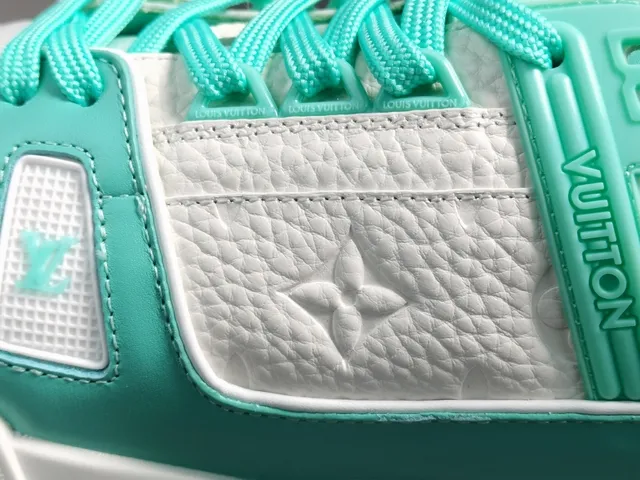 Louis Vuitton LV Trainer White Green Structured Layered Upper Sculpted Midsole Lifestyle Sneakers 4