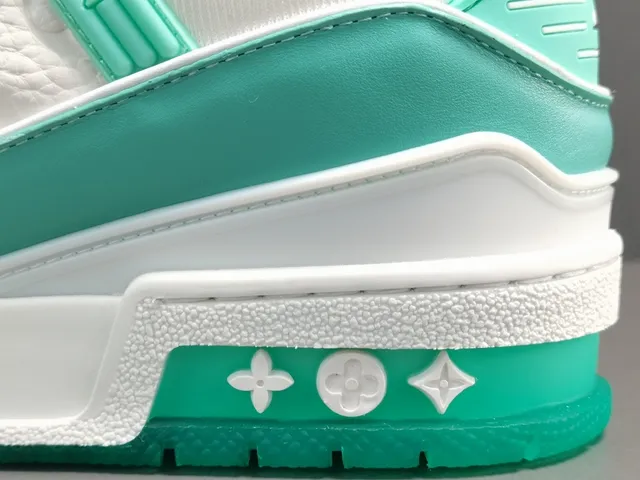 Louis Vuitton LV Trainer White Green Structured Layered Upper Sculpted Midsole Lifestyle Sneakers 7