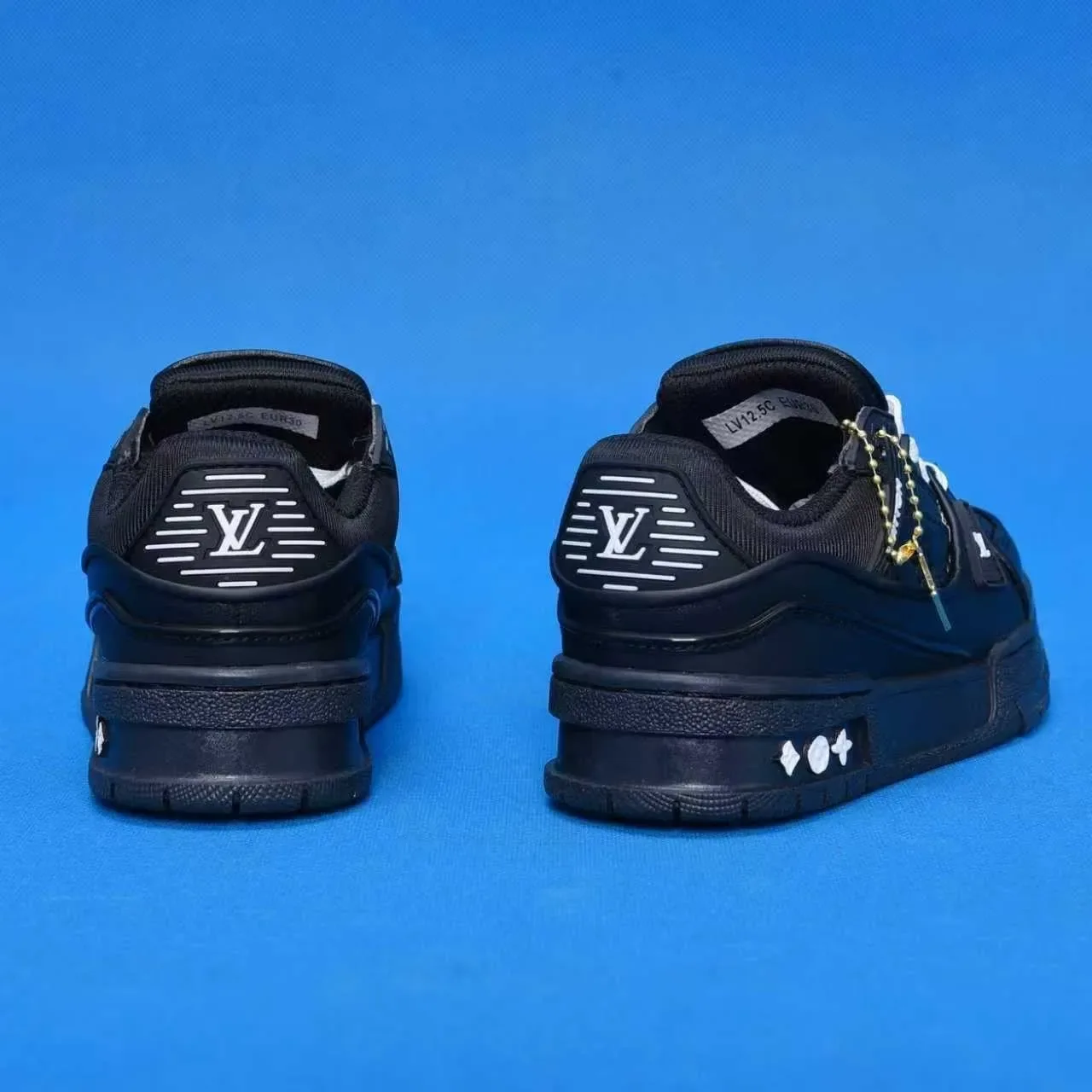 Louis Vuitton LV Trainer White Navy Chunky Layered Midsole Monogram-Print Upper Lifestyle Sneakers 5
