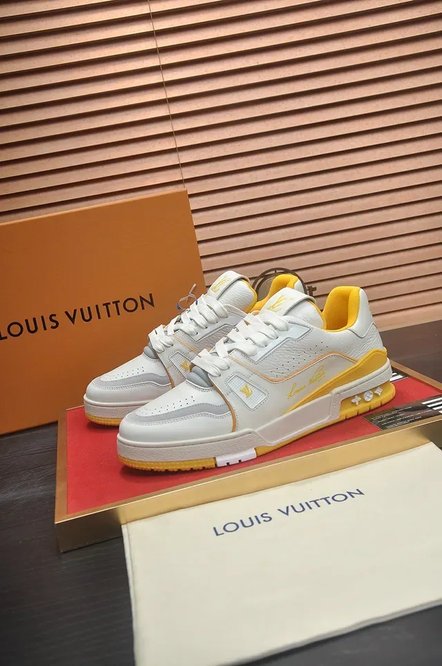 লুইস ভিতন LV Trainer সাদা হলুদ লেয়ার্ড লেদার আপার স্কাল্প্টেড ডুয়েল ডেনসিটি মিডসোল লাইফস্টাইল স্নিকার 4