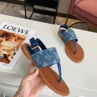 Louis Vuitton मونोغرام دنيم ثونج ساندال كاجوال ص نادلات