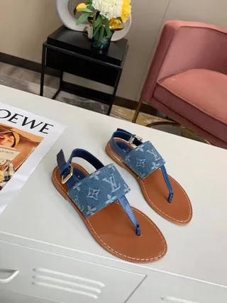 Louis Vuitton Monogramme Denim Sandale à orteil Sandales casual 8