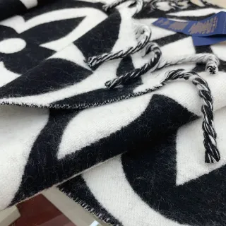 Louis Vuitton Monogram Eclipse Print Black and White Cashmere وشاح