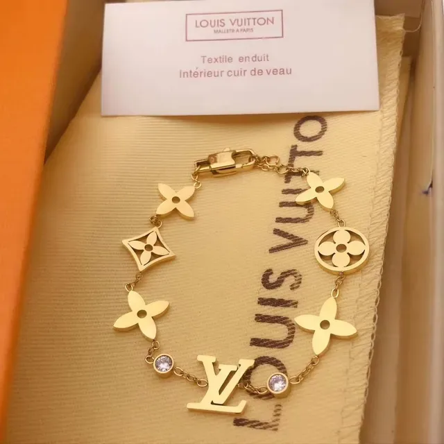 Louis Vuitton Monogram Flower Rose Gold-Tone Enamel and Crystal Charm Bracelet 8