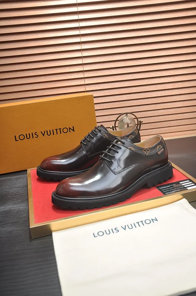 Louis Vuitton Monogram Heel Tab Glossy Brown Oxford Shoe 4