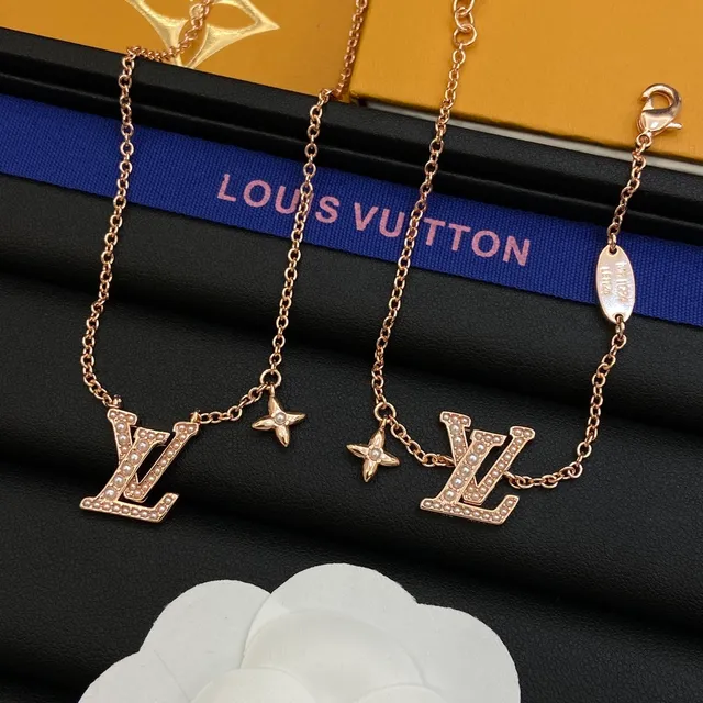 Louis Vuitton Monogram Jewelry Gold White Rose Crystal-Pavé Necklace 7