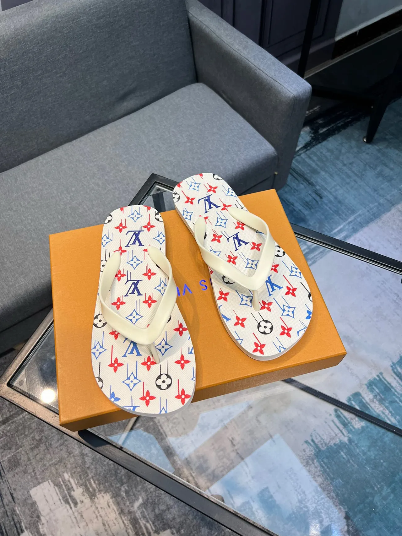 Louis Vuitton Monogram Multicolore Flip Flop Slippers 5