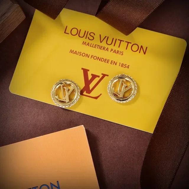 Louis Vuitton Monogram Pavé Crystal Circle Stud Earrings 4