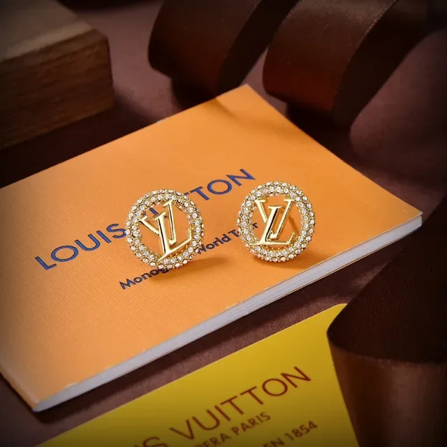 Louis Vuitton Monogram Pavé Crystal Circle Stud Earrings 5