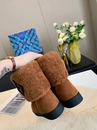 Louis Vuitton Monogram Shearling Boots Brown Black Ankle Boots 2