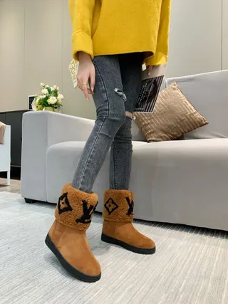 Louis Vuitton Monogram Shearling Boots Brown Black Ankle Boots 3