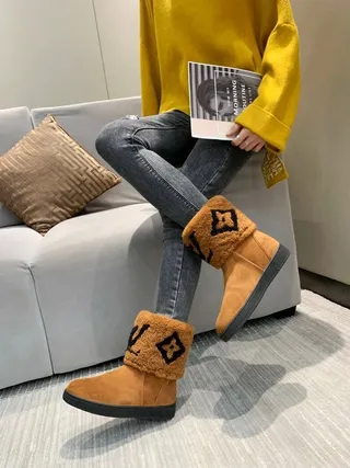 Louis Vuitton Monogram Shearling Boots Brown Black Ankle Boots 8