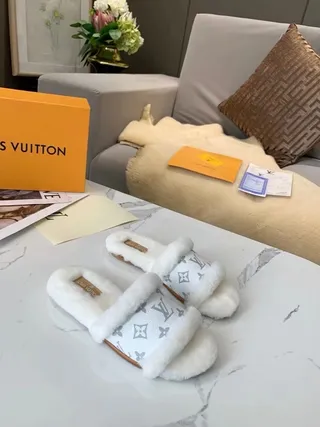 Louis Vuitton Monogram Shearling White Beige Canvas Slippers 5